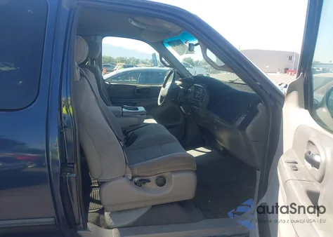 2002 Ford F150 from USA, damaged, VIN 1FTRX18L22KA57735